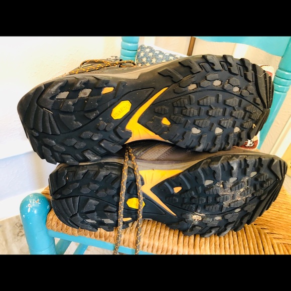 North Face Hiking Boot - Picture 5 of 5